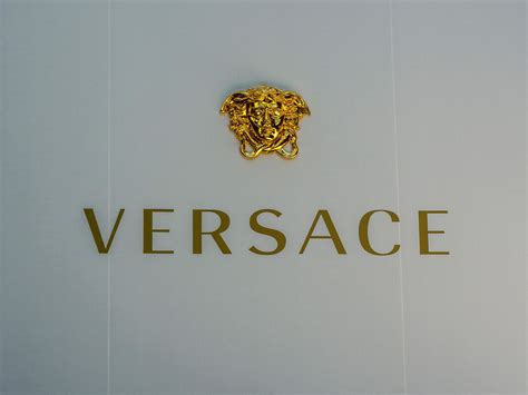 tapestry versace holdings